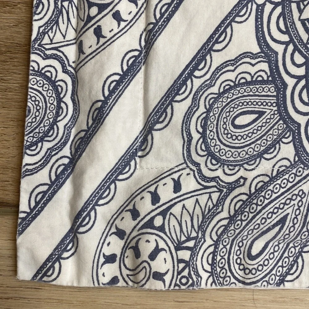 Pottery Barn | Cassidy Medallion | Standard Sham‎